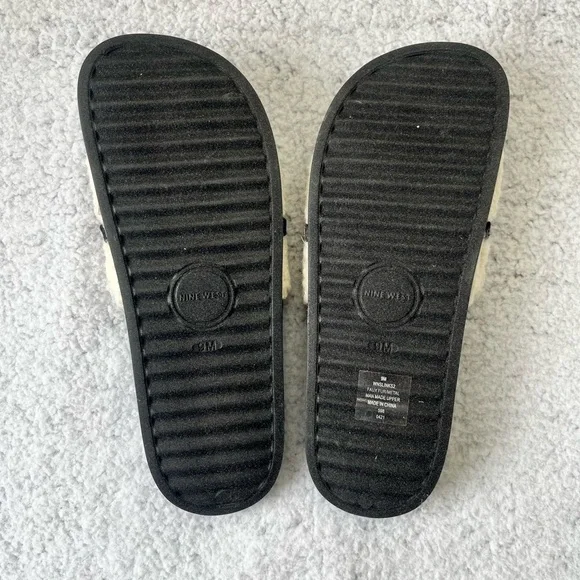 NEW Women's Nine West Cream Faux Fur Slip On Sandals Size 9 M - Picture 5 of 7